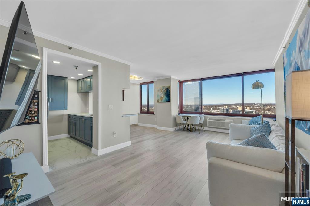 100 Old Palisade Road 3912