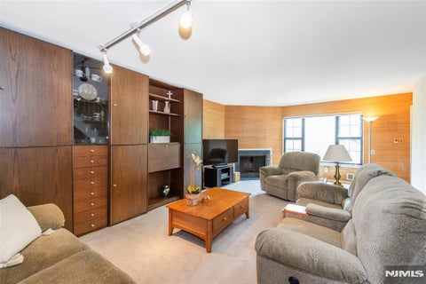 Photo of 575 Grove Street #F3, Clifton, NJ 07013 (MLS # 26034872)