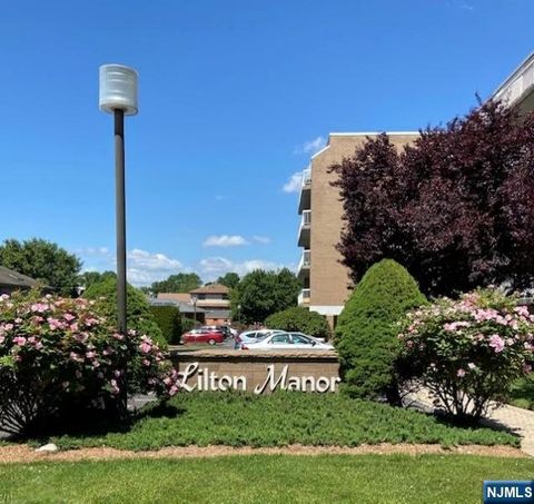 38 Moonachie Road 315 Hackensack NJ 07601