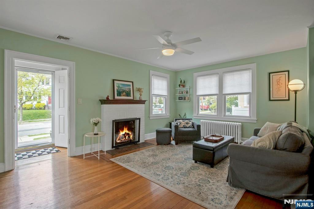 425 Mountain View Road