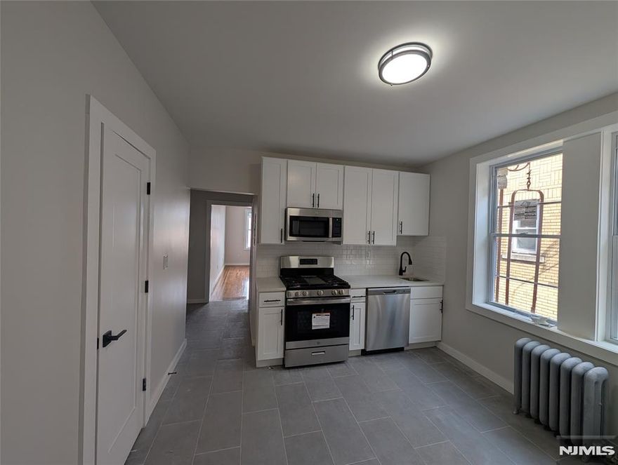 Brand New Renovated 1 Bedroom apartment on a 3rd floor. Huge space, tons of closets. Heat hot water included. Laundry in building. Large Bedroom and hardwood floors. Gorgeous kitchen with new white cabinets, granite counters and stainless steel appliances. Renter is responsible for gas and electric. Small pets permitted. Schedule your tour today!