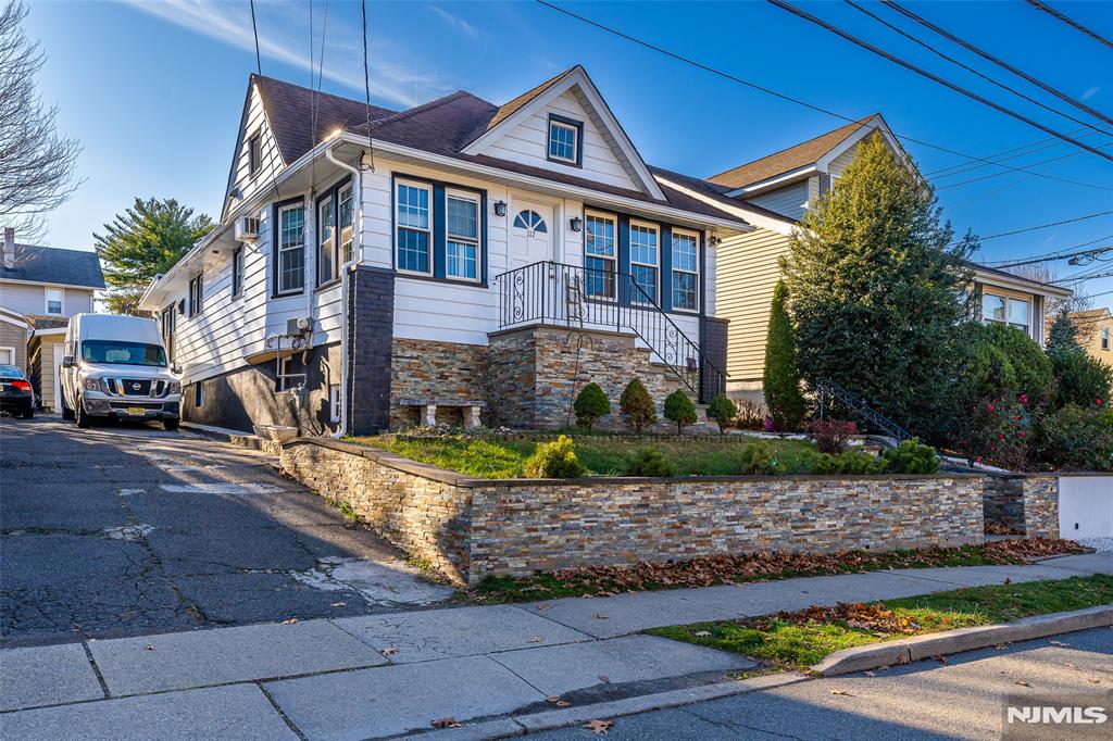 117 Fornelius Avenue