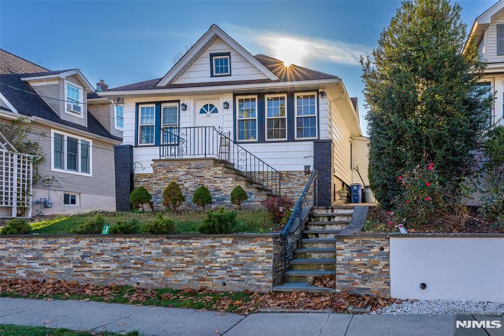 Photo of 117 Fornelius Avenue, Clifton, NJ 07013 (MLS # 25041527)