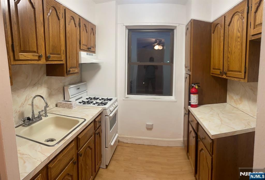 8811 Bergenline Avenue 51