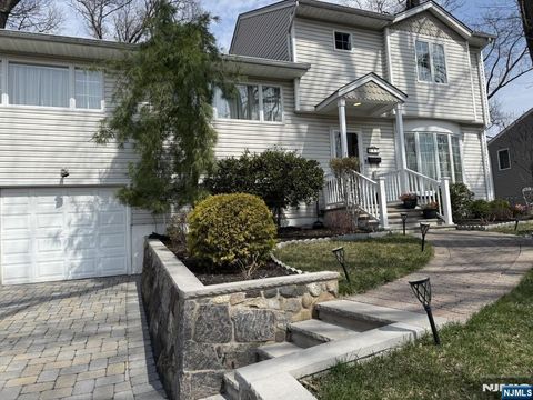 43 Busteed Drive Midland Park NJ 07432