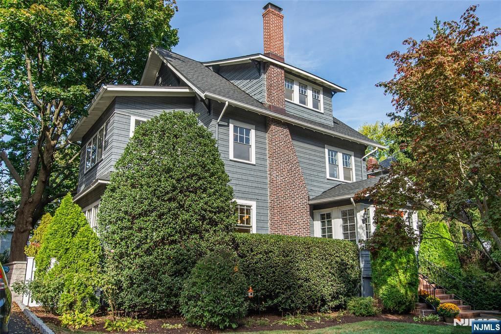 Photo of 14 Prescott Avenue, Montclair, NJ 07042 (MLS # 25035422)