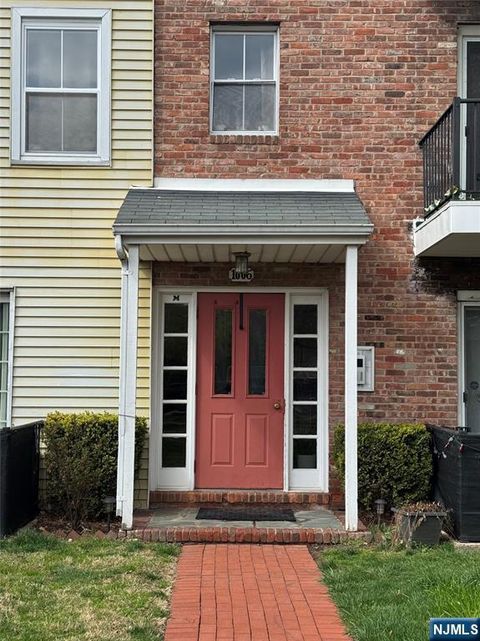 1006 Unicorn Way Unit M1, Clifton, NJ 07011 - MLS#: 25010688