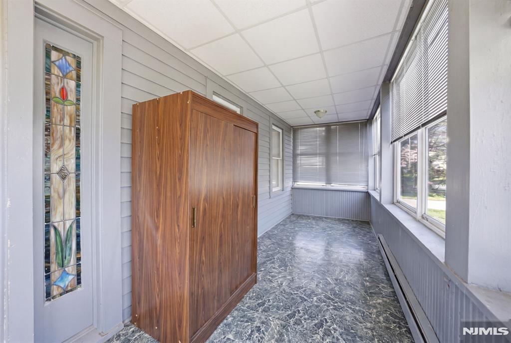 345 4th Street