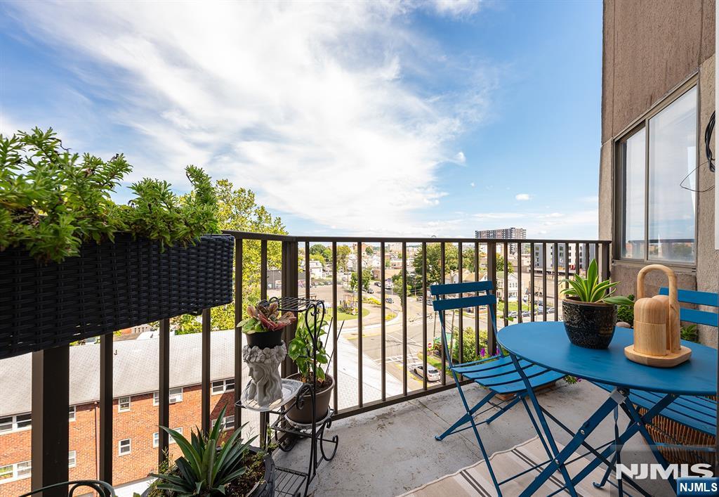 75 Union Street 5B