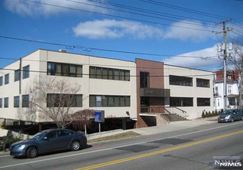 669 Broad Avenue 103 Ridgefield NJ 07657