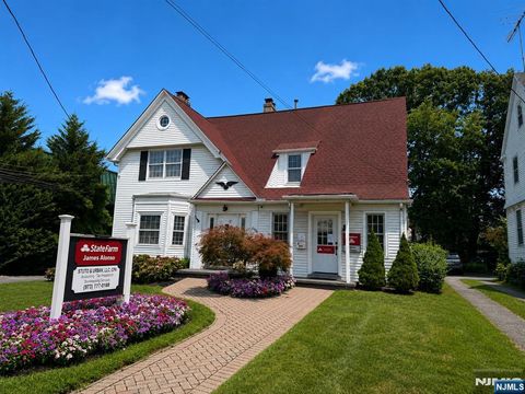 Photo of 666 Franklin Avenue #664, Nutley, NJ 07110 (MLS # 26027734)