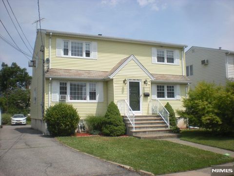 MLS: 25003335