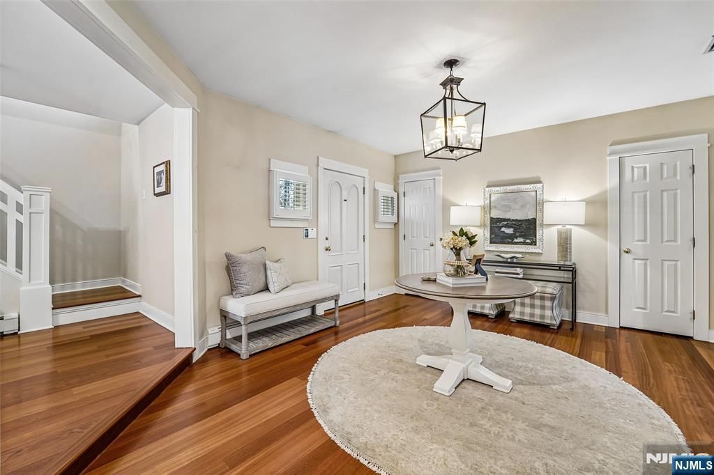 Photo of 4 Conklin Court, Allendale, NJ 07401 (MLS # 26014265)