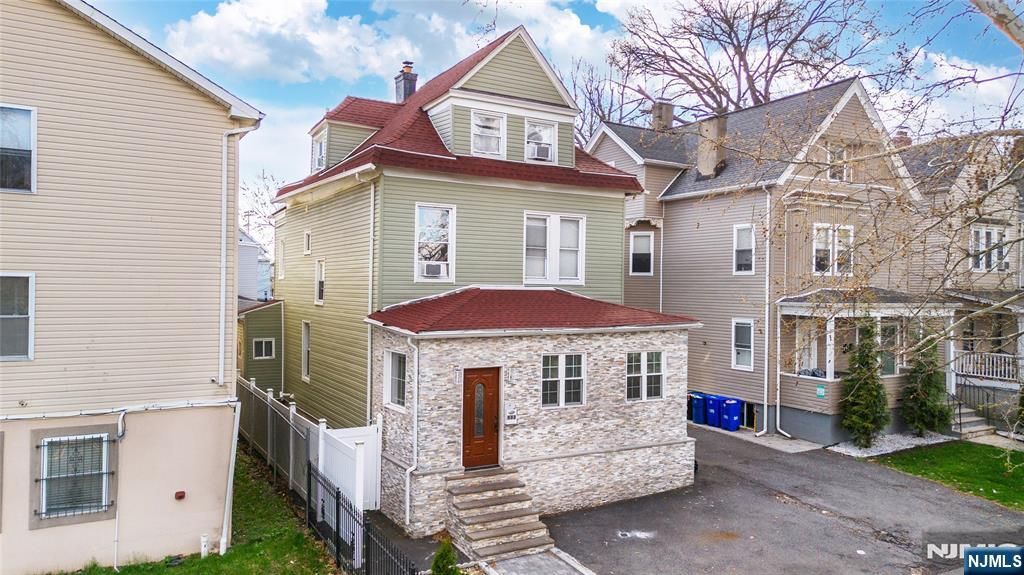 Photo of 133 William Street, East Orange, NJ 07017 (MLS # 26008516)