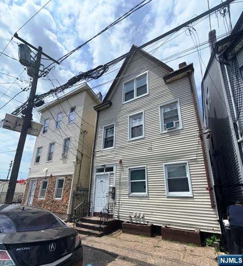 Photo of 562 Summer Street, Paterson, NJ 07501 (MLS # 26026840)