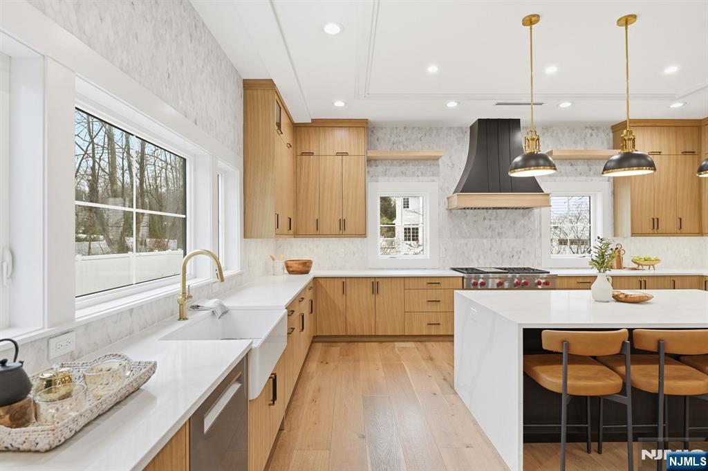 470 White Oak Ridge Road