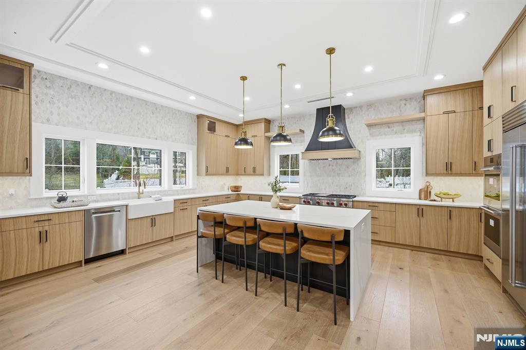 470 White Oak Ridge Road