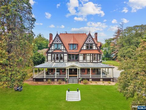 Photo of 30 Mountain Avenue, Montclair, NJ 07042 (MLS # 25034508)