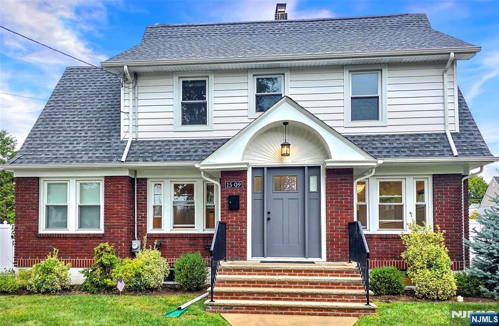 Photo of 1509 Morlot Avenue, Fair Lawn, NJ 07410 (MLS # 25036881)
