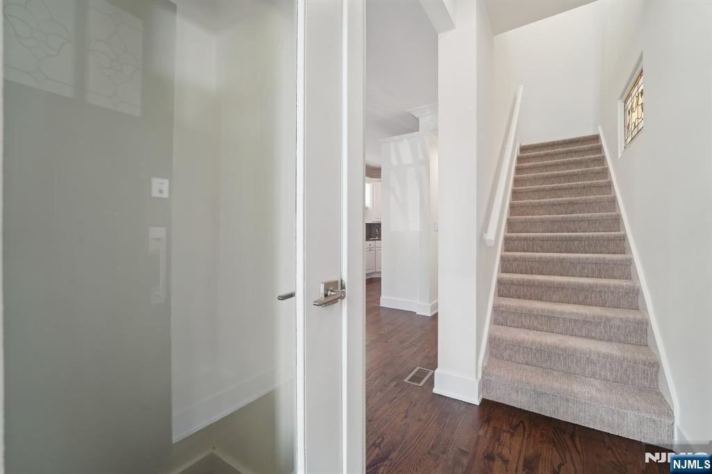 7 Rockwood Place