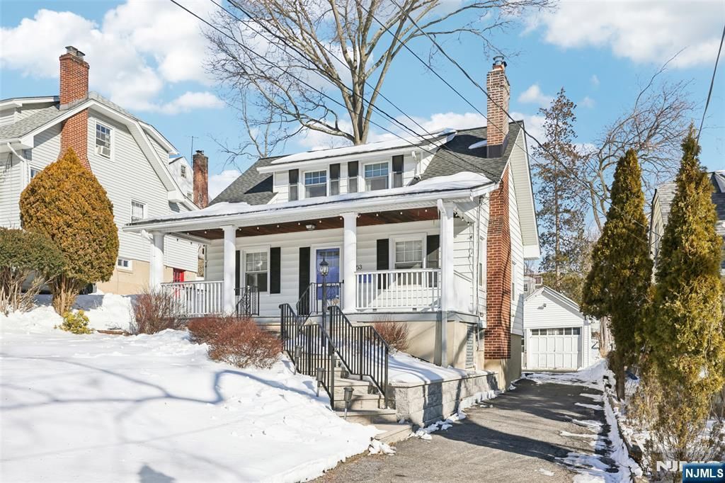 Photo of 53 Forest Hill Road, West Orange, NJ 07052 (MLS # 26003926)