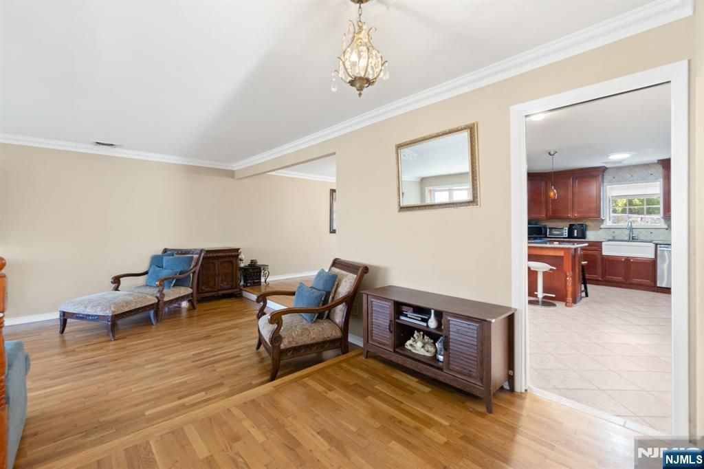 Photo of 51 Anderson Avenue, Englewood Cliffs, NJ 07632 (MLS # 25039625)