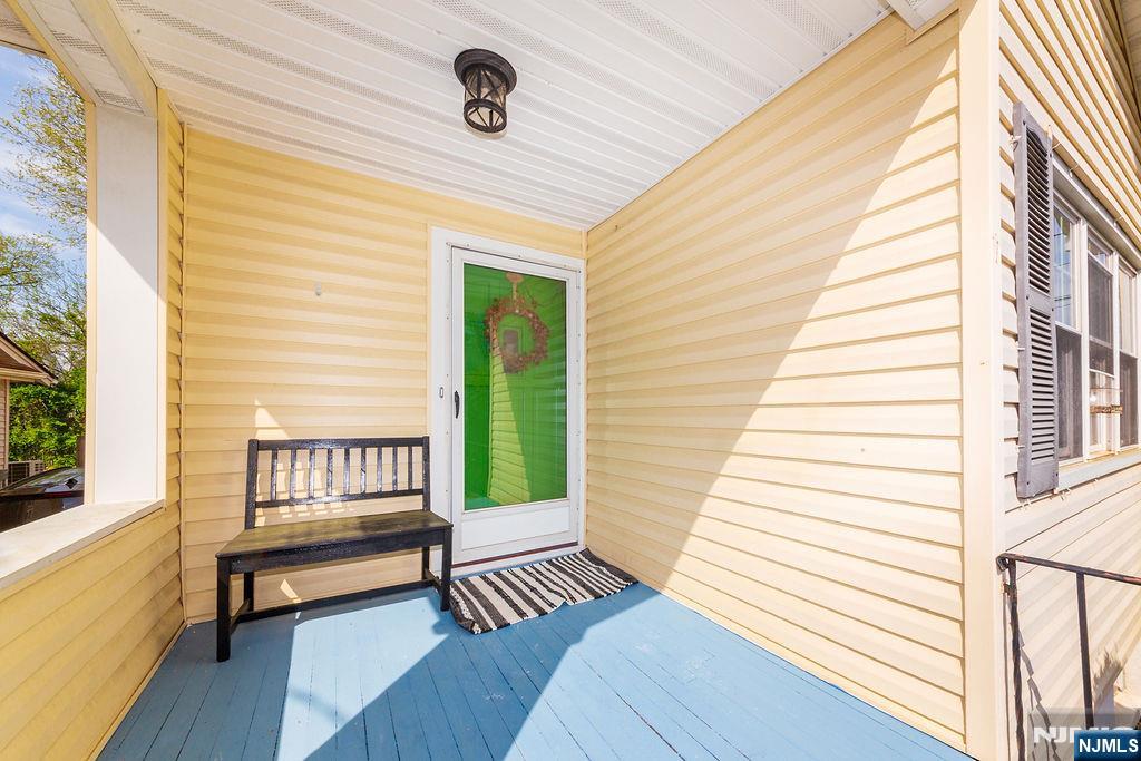 33 Norwood Place