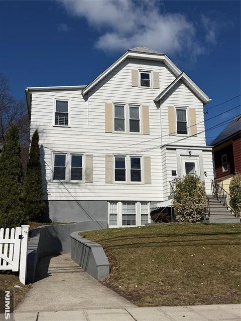Photo of 52 Orient Way #1, Rutherford, NJ 07070 (MLS # 26005420)