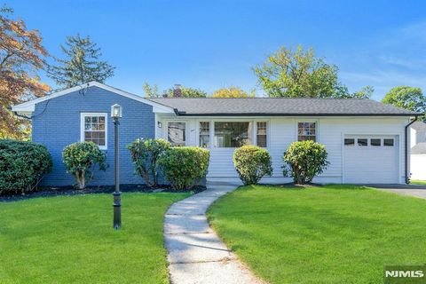 1 Crestwood Lane Clark NJ 07066