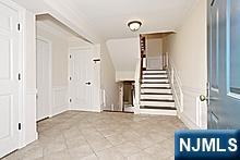 12 Danbury Court 12A