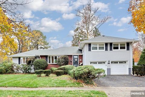 787 Schaefer Avenue Oradell NJ 07649