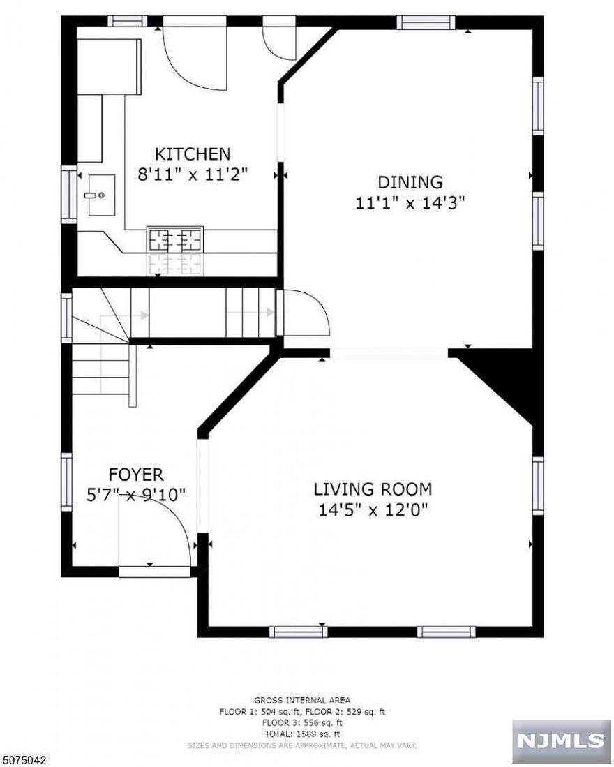 WELCOME ALL INVESTORS FOR 50X100 LOT WAITING FOR BUILD A NEW HOME. Colonial Home sits on huge lot with lots of parking spaces. Has a detached garage and a long driveway and a large private backyard. Featuring 3 Bedrooms and a full bath. Brand new furnace and Hot water heater. Take this rare opportunity to own a house with 5,000 sq ft of lot space in the Lower Vailsburg area of Newark.