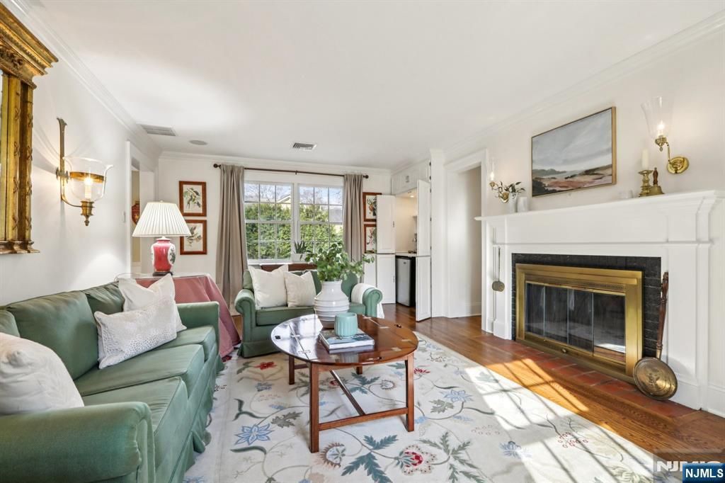 Photo of 235 Sheridan Avenue, Ho-Ho-Kus, NJ 07423 (MLS # 26007225)