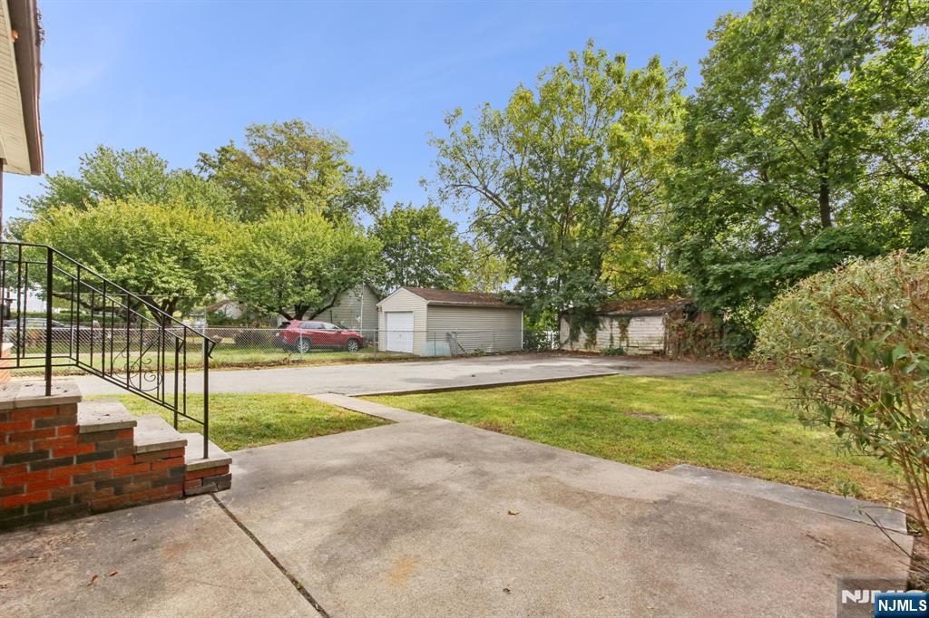 200 Montgomery Street