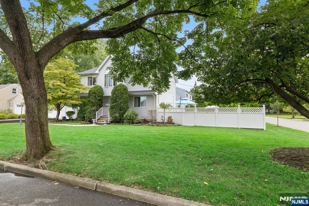 663 Plympton Street