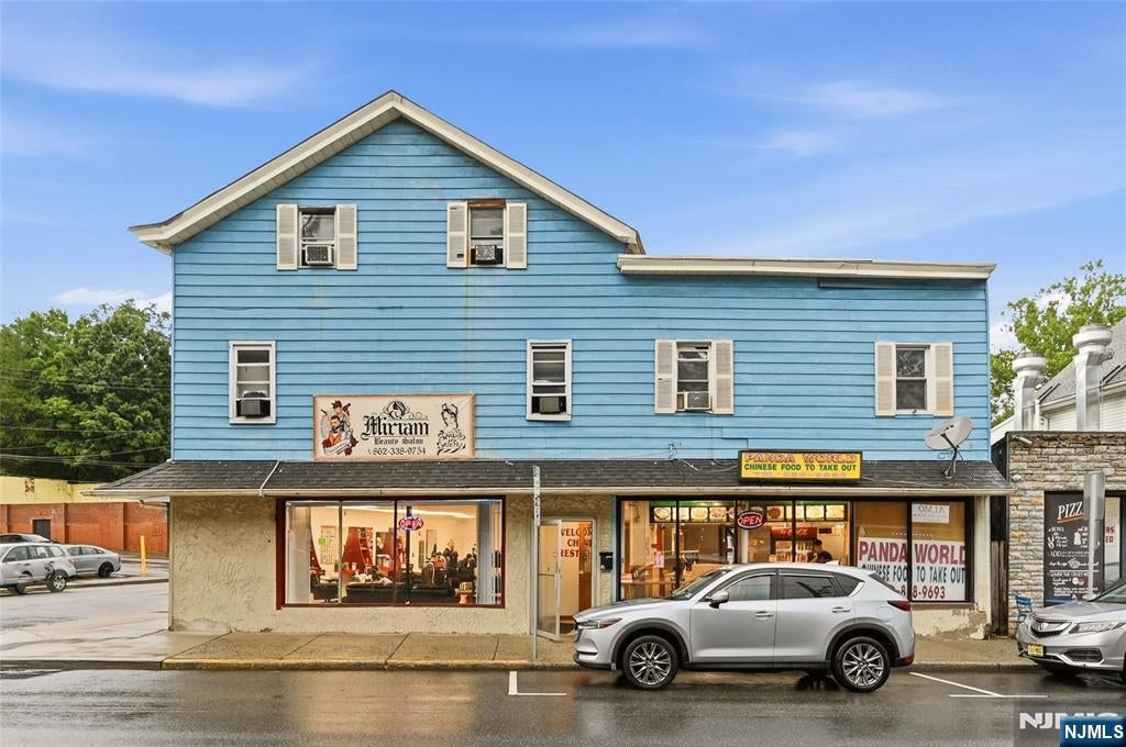 16 Main Street