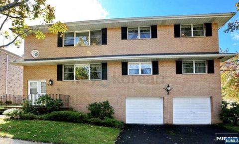 Photo of 22 W Oakdene Ave #1 FL, Palisades Park, NJ 07650 (MLS # 25043207)