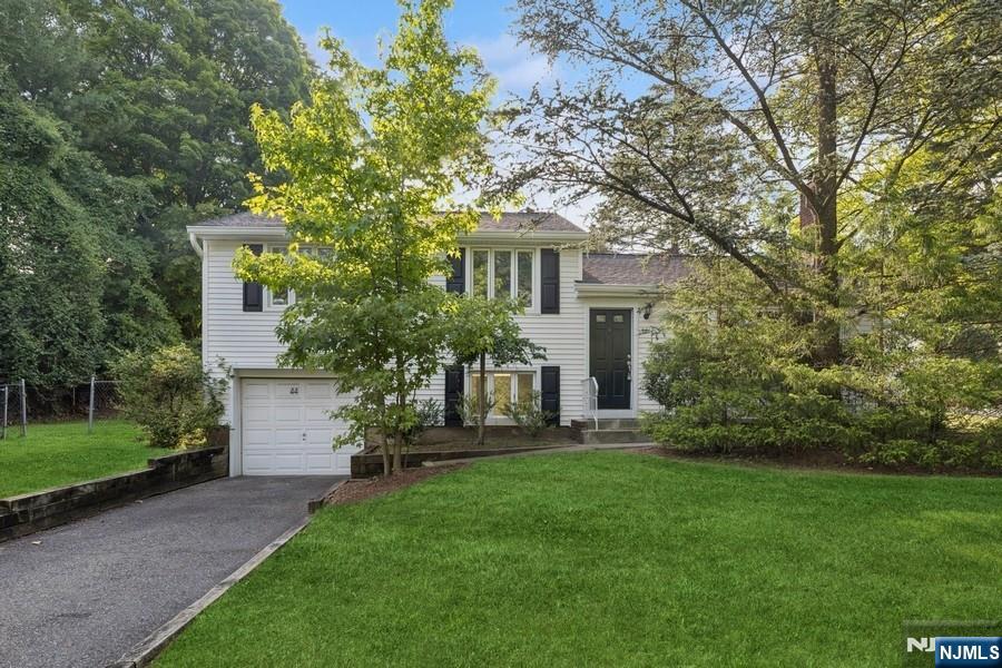 44 Knickerbocker Road