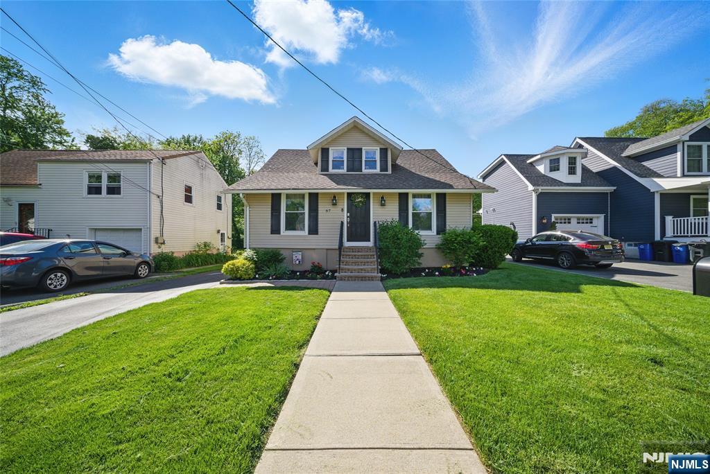 Property for Sale at 67 Hinchman Avenue, Denville Twp, New Jersey - Bedrooms: 3 
Bathrooms: 2 
Rooms: 7  - $550,000