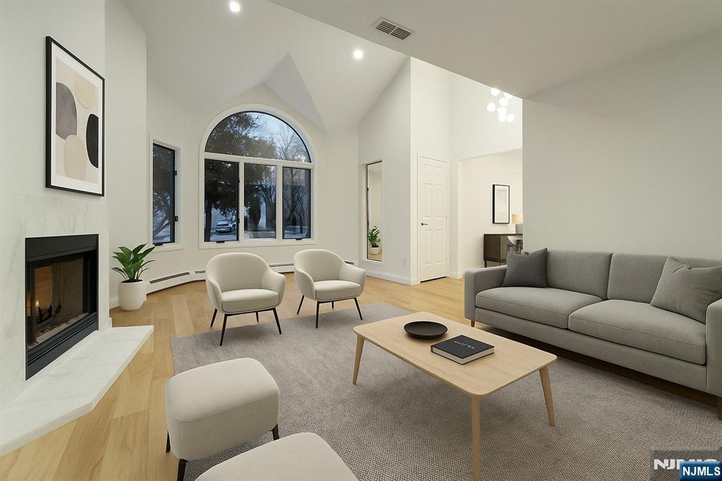 306 Cedar Court