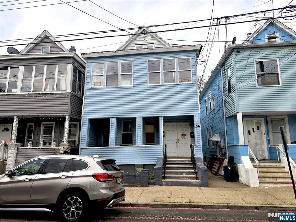 Rental Property at 24 Harrison Pl, Clifton, New Jersey - Bedrooms: 2 
Bathrooms: 1 
Rooms: 6  - $2,100 MO.