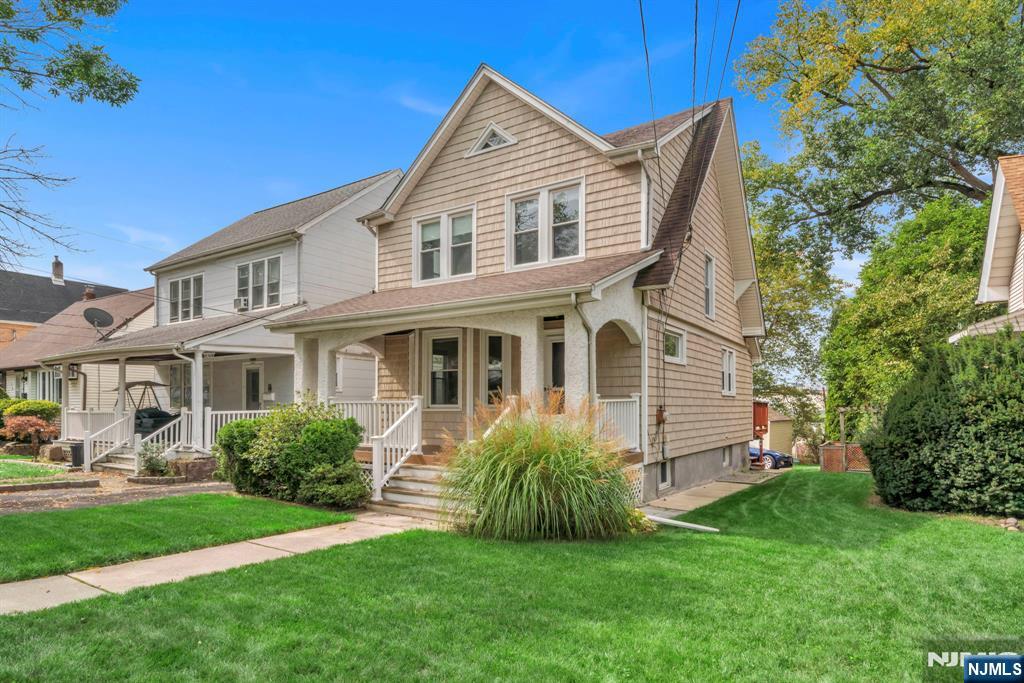 460 River Road