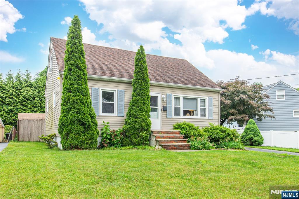 24 Sally Street