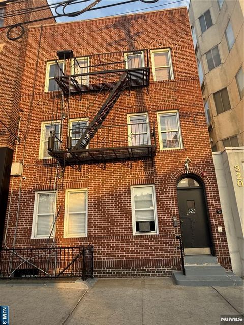 Photo of 322 Anderson Ave, Fairview, NJ 07022 (MLS # 26011284)