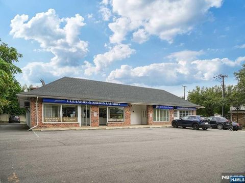 156 Broadway Hillsdale NJ 07642