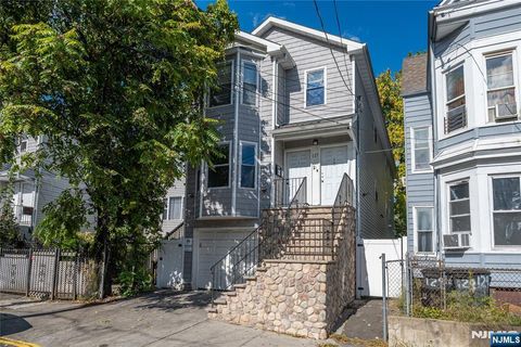 Photo of 127 Godwin Avenue, Paterson, NJ 07501 (MLS # 25038807) Photo of 127 Godwin Avenue, Paterson, NJ 07501 (MLS # 25038807)