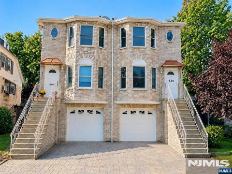 Photo of 430 Aurora AVE #430, Cliffside Park, NJ 07010 (MLS # 26041038)