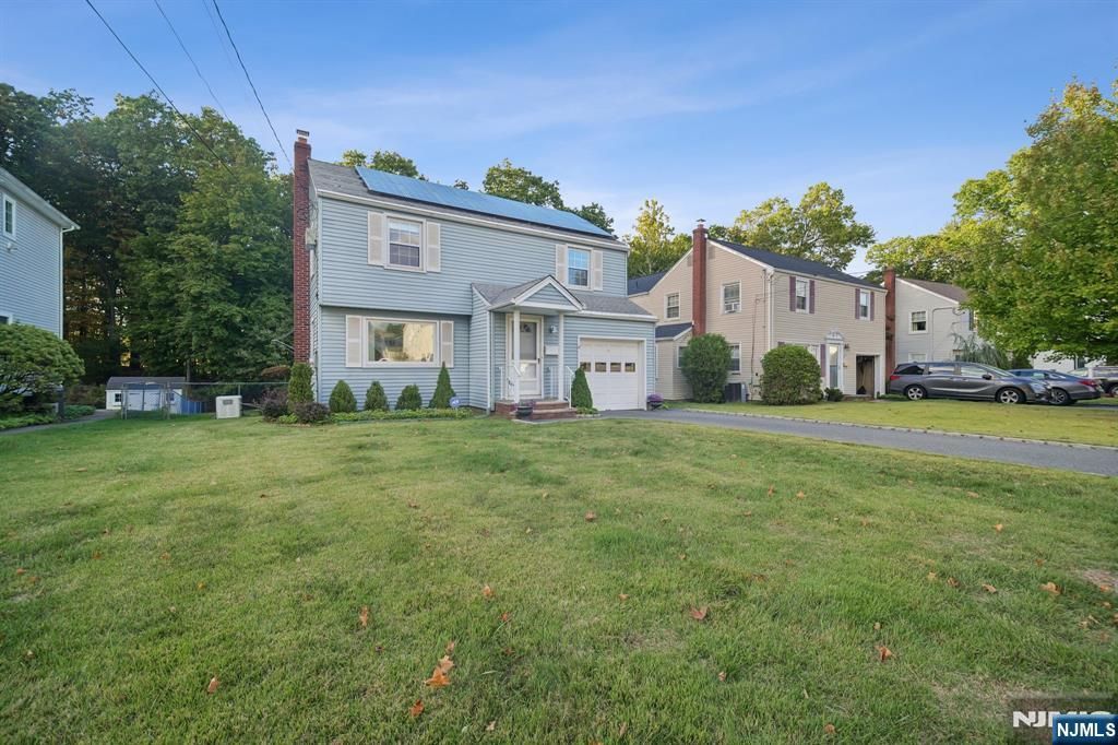 Photo of 103 The Fairway, Cedar Grove, NJ 07009 (MLS # 25036496)