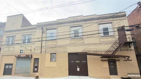 Photo of 327 53rd Street, West New York, NJ 07093 (MLS # 25042318)