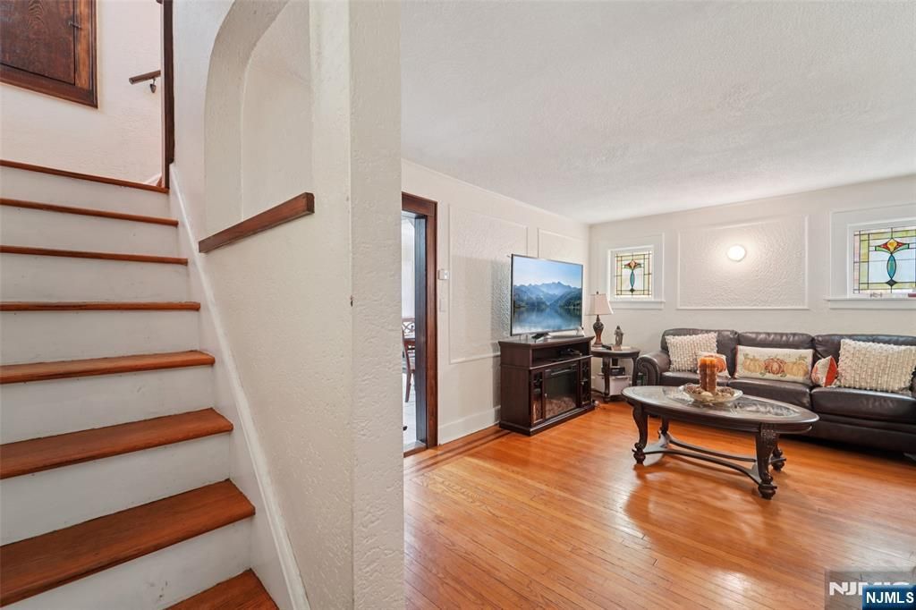 Photo of 600 Martense Avenue, Teaneck, NJ 07666 (MLS # 25038278)